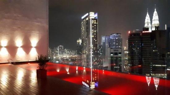 Comfyhomes M101 Dang Wangi Pool Klcc View Куала-Лумпур Экстерьер фото